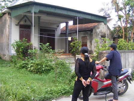 Người bỏ làng, nhà bỏ hoang vì “bão“ ung thư